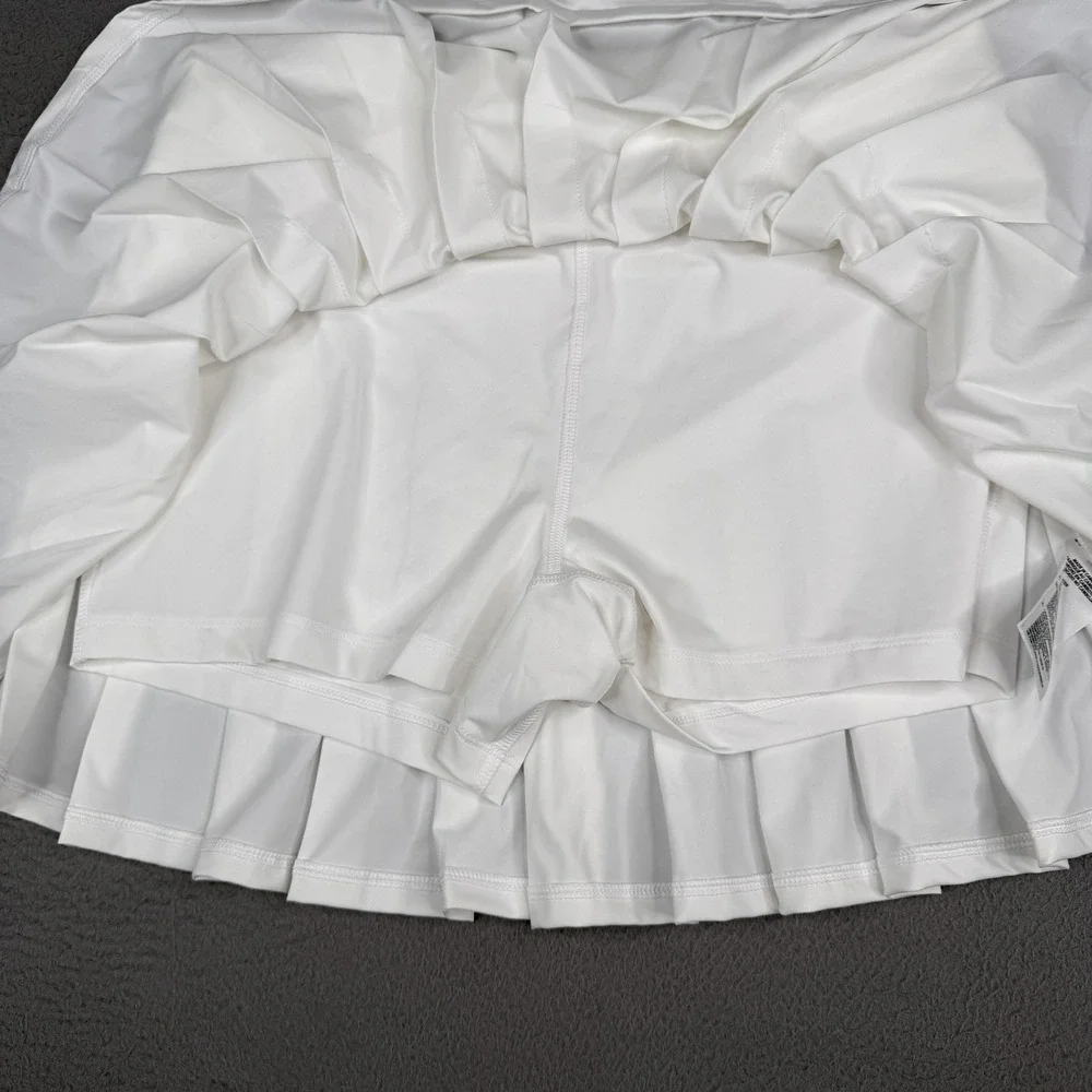 Prince Skort Womens Medium White Tennis‎ Match Pleated Wicking Athletic WPT17223